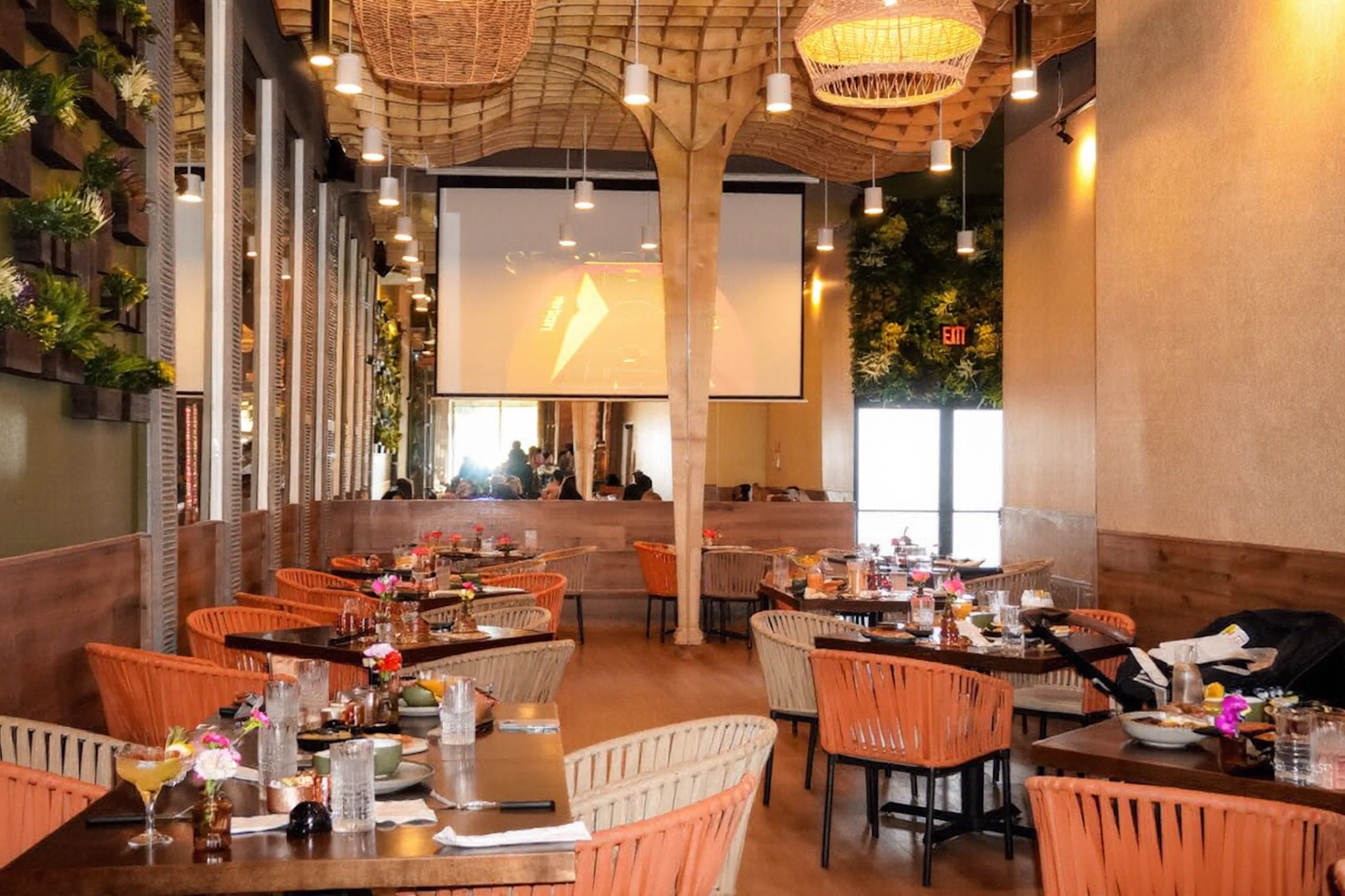 Ojo de Agua, a popular Mexican restaurant from River Oaks, has opened a sister location in The Woodlands, offering a great dining option just a short drive from The Cape.