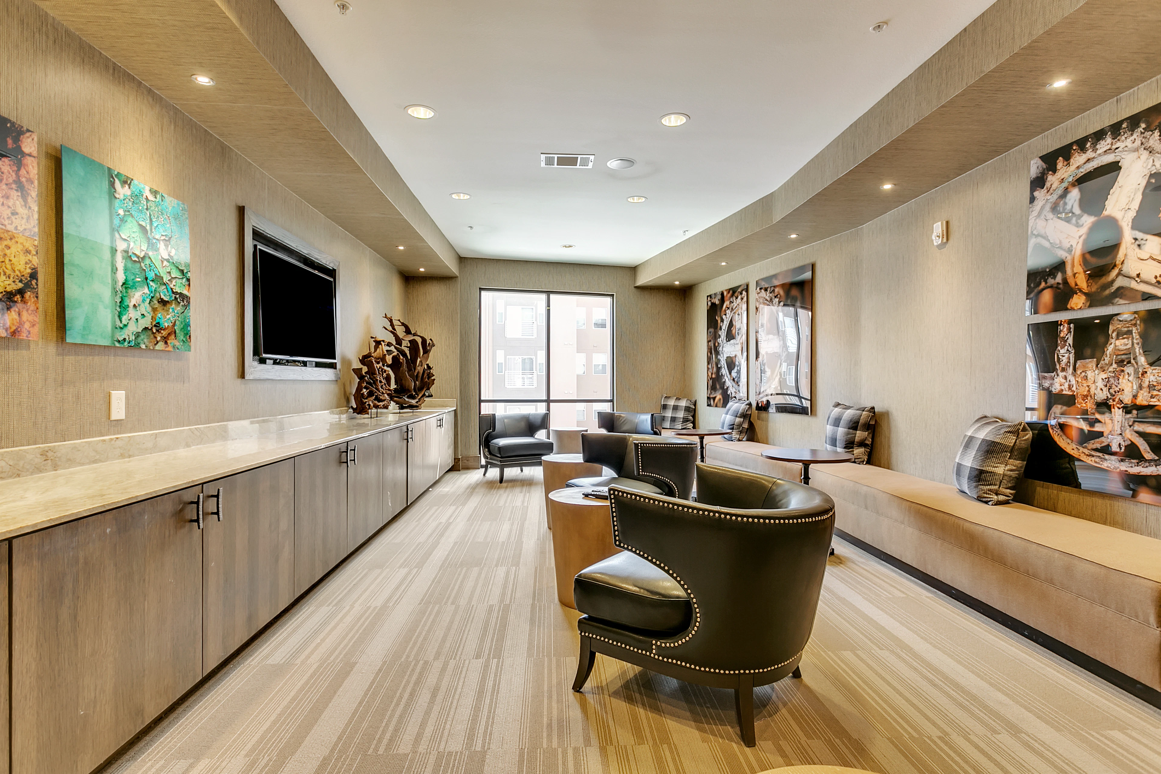 Limited-time June offer: 1 month free on new leases