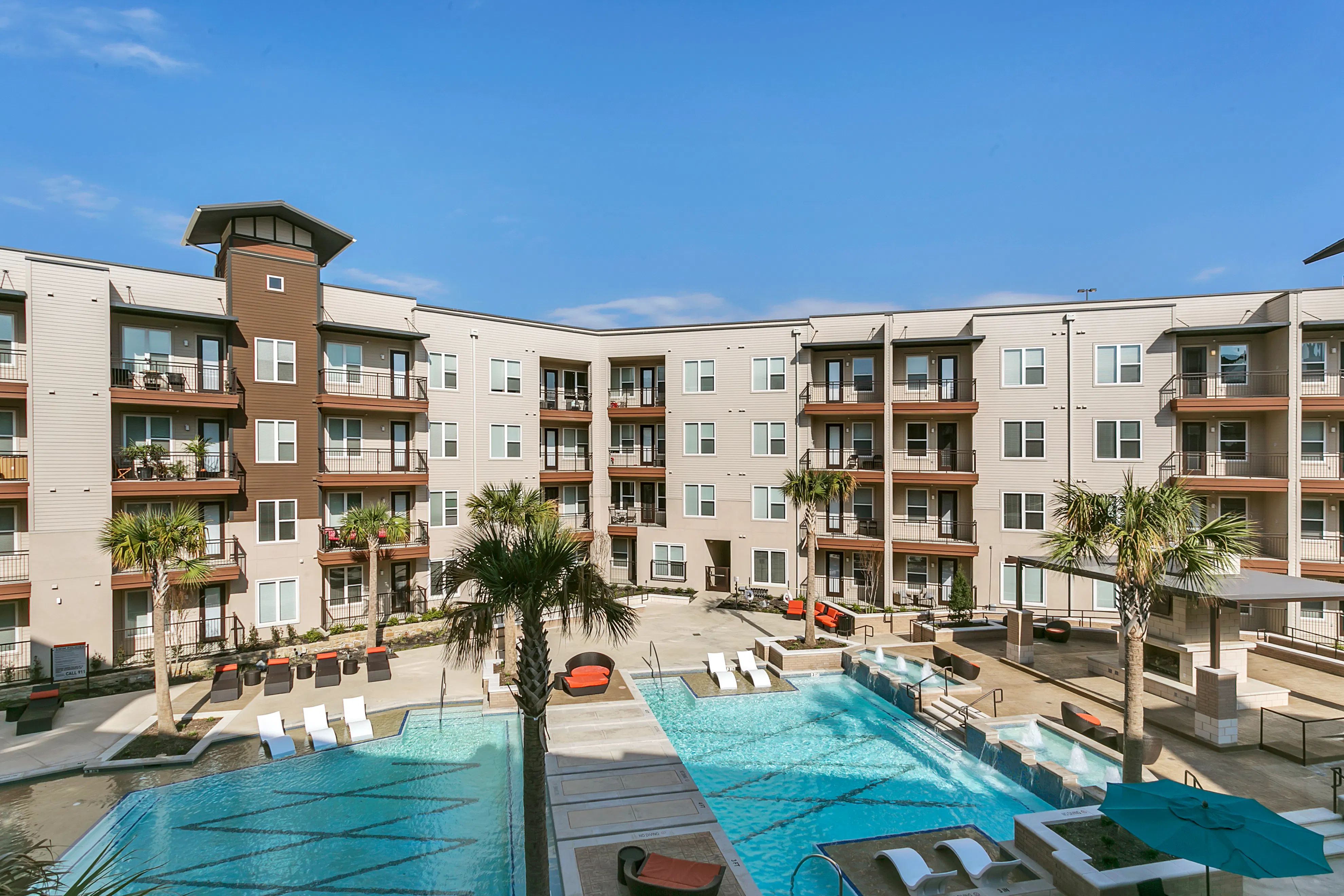 Cayman Las Colinas apartment photo