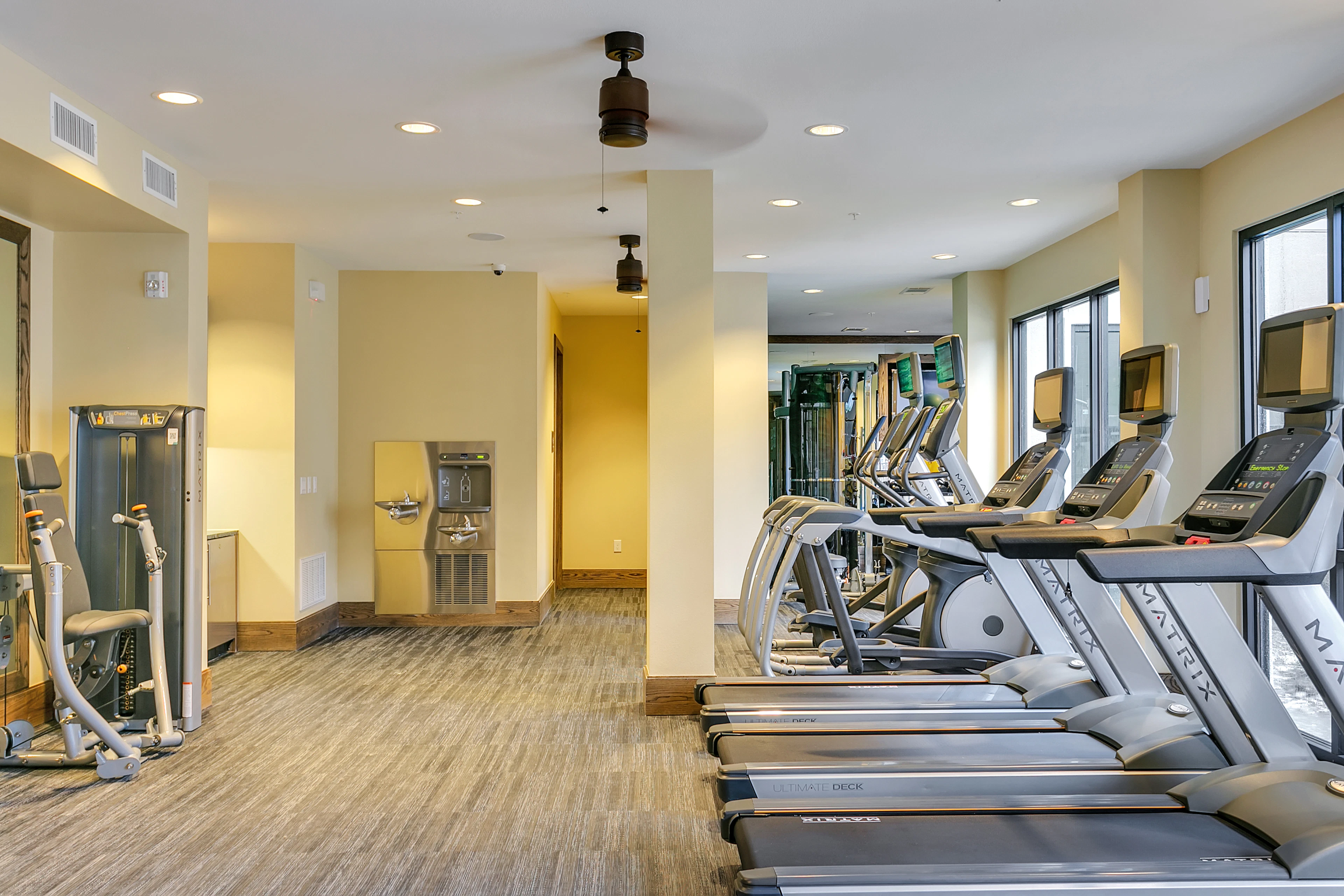 Gimnasio en Cayman Las Colinas.