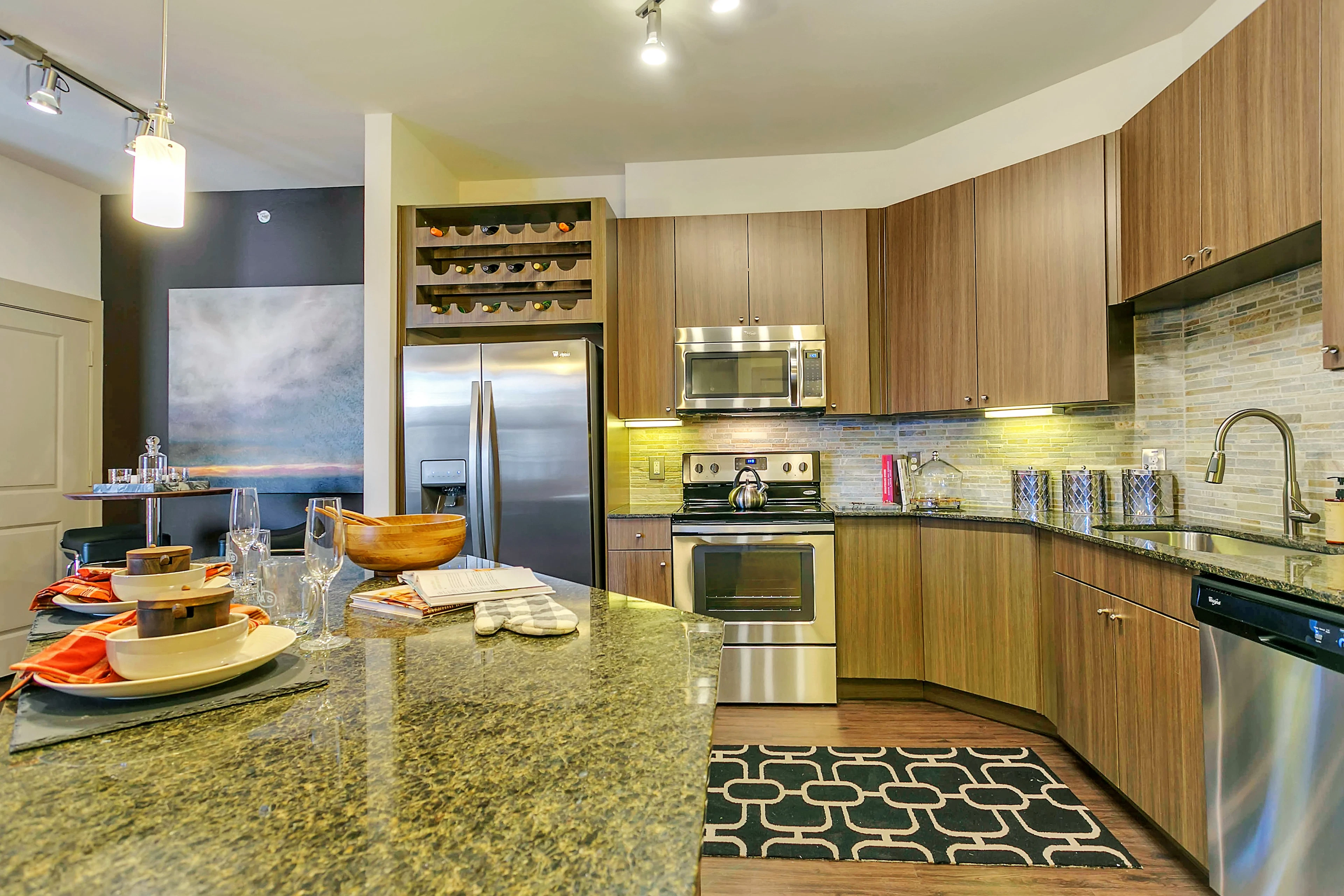 Interior de apartamento en Cayman Las Colinas, Irving, TX.