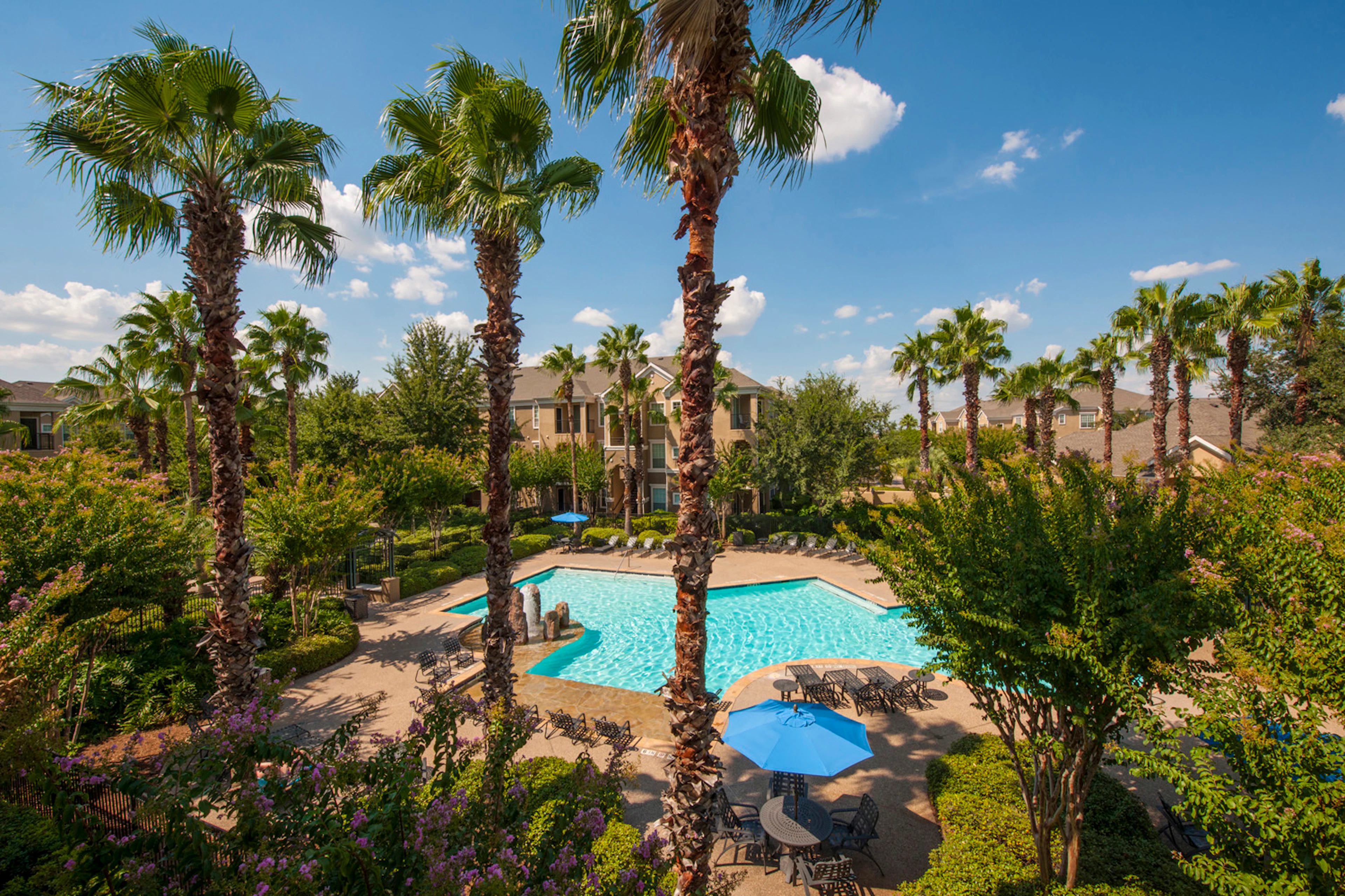 Limited-time offer: Get 2 weeks free when you move in now with a 12-month lease at Estates at Fountain Lake.