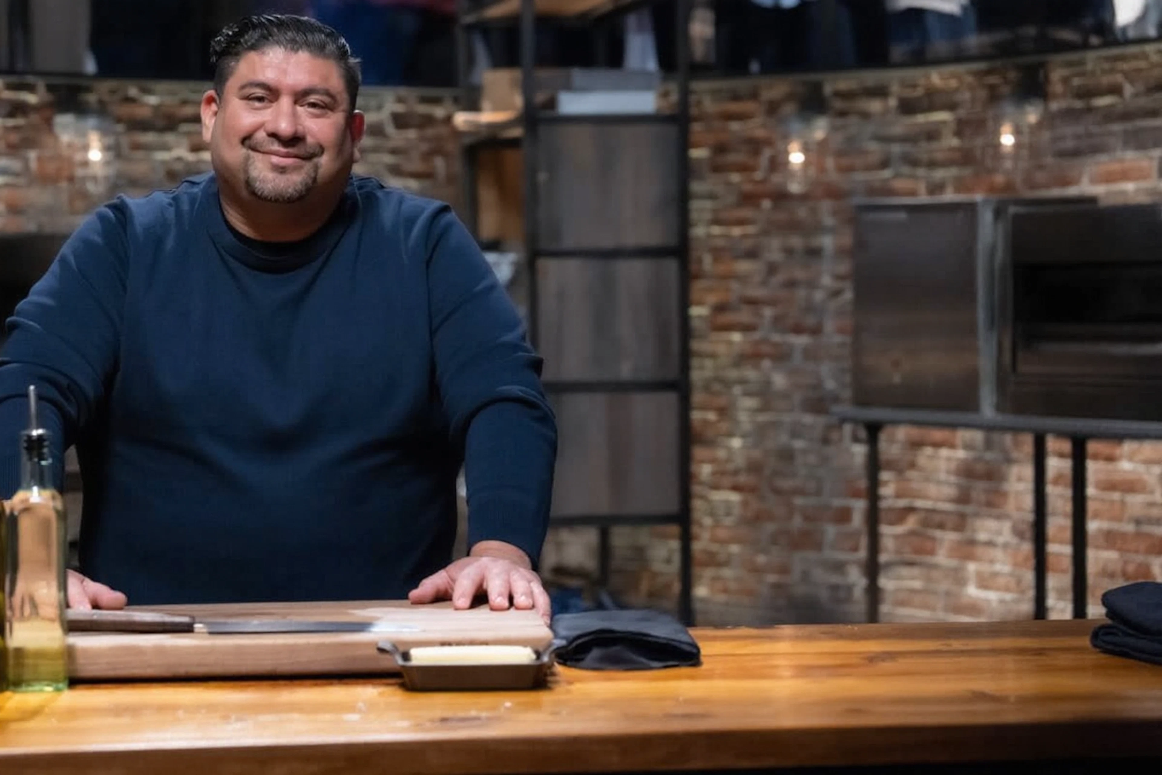 Spring chef Thomas Bille of Belly of the Beast takes on Bobby Flay in tonight's Season 41 episode of Beat Bobby Flay.