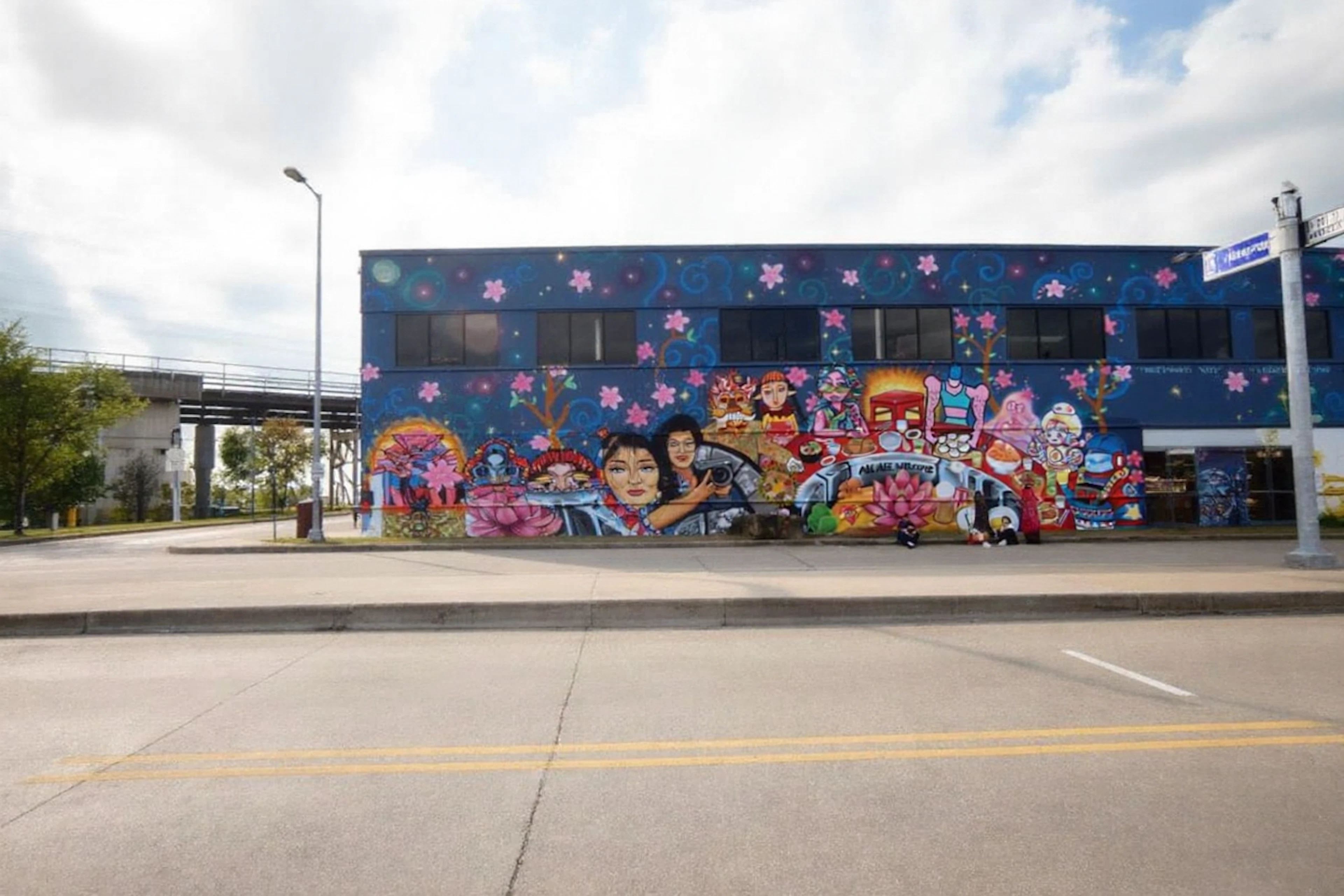 A new mural called 'Painted Bridges' just went up in Houston's historic Asiatown, telling the story of the city's decades-old sister-city bond with Taipei — painted by Houston graffiti artist GONZO247.