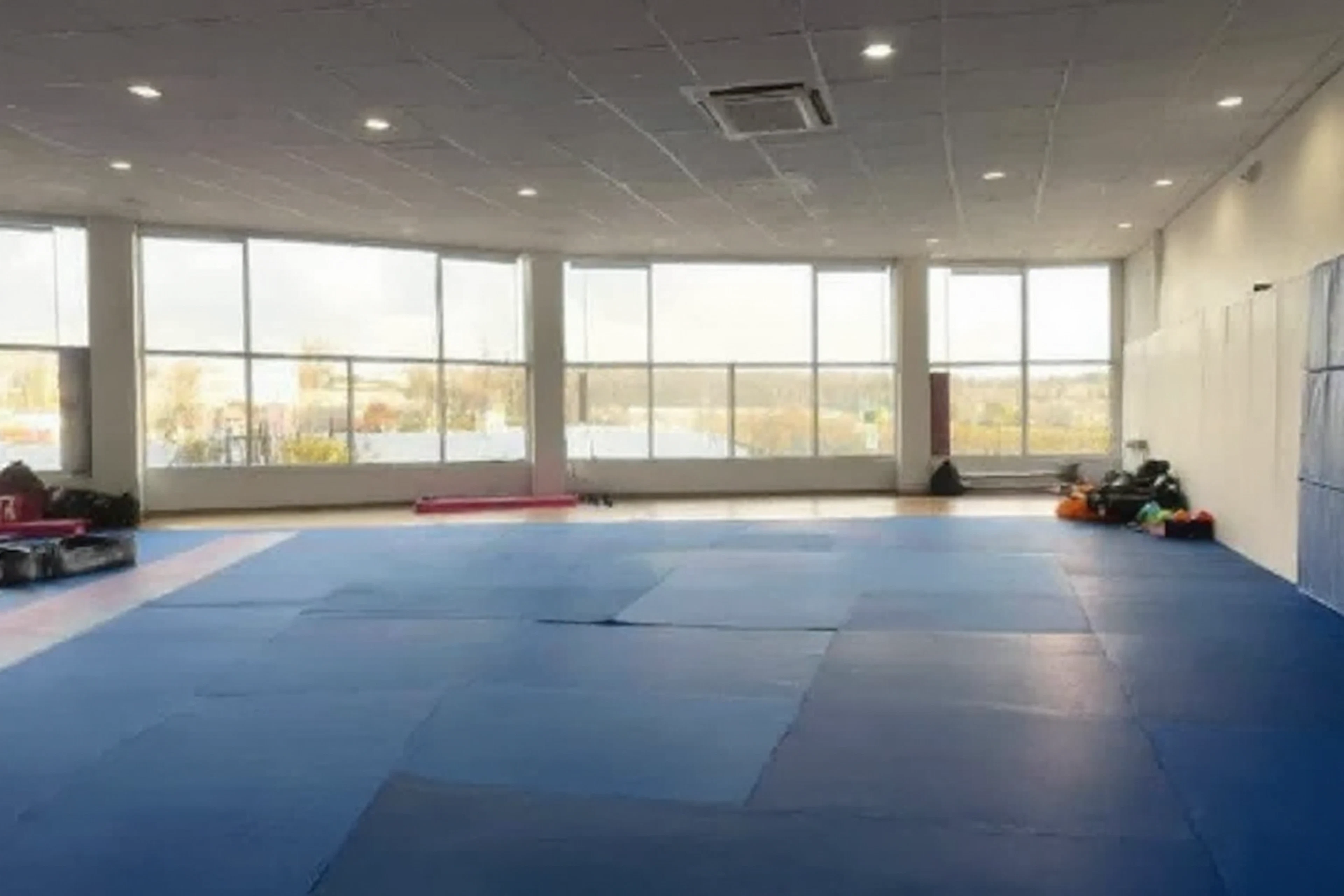 ZenCosmic BJJ & Yoga in Royal Oaks: a beginner-friendly grappling-and-yoga studio 0.5 mi from Shadowbriar, near West Houston Medical Center