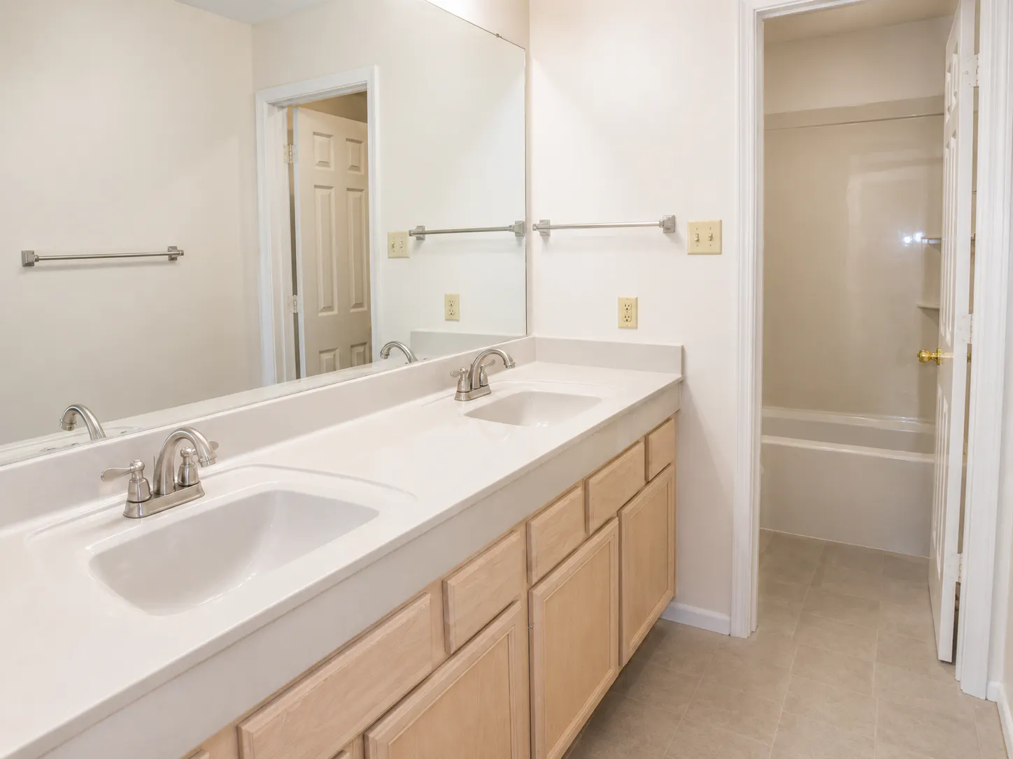 Midtown & Fox Meadows apartment in College Station, TX.