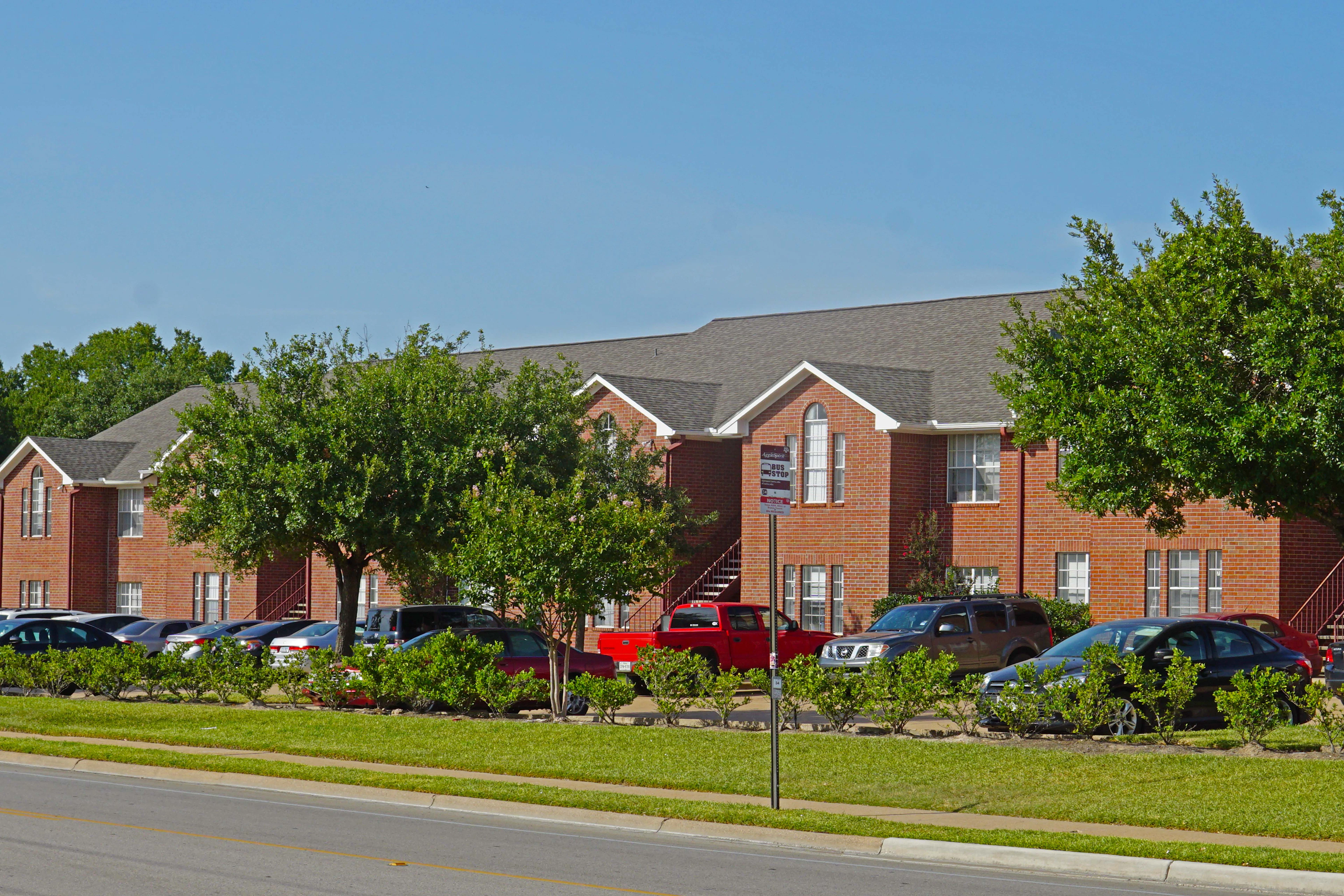 Midtown & Fox Meadows community near Texas A&M.