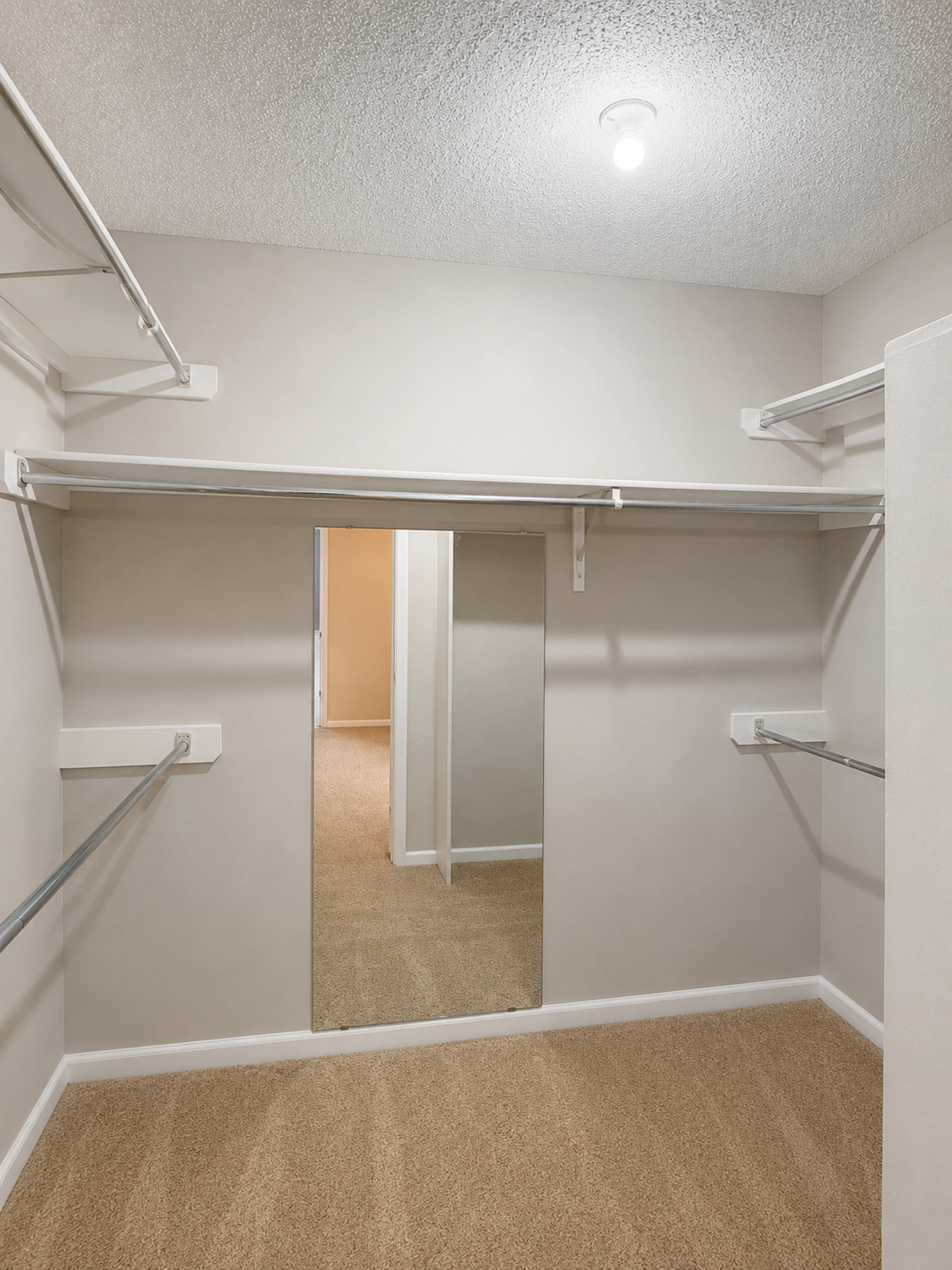 The Remington apartment interior in Killeen, TX.