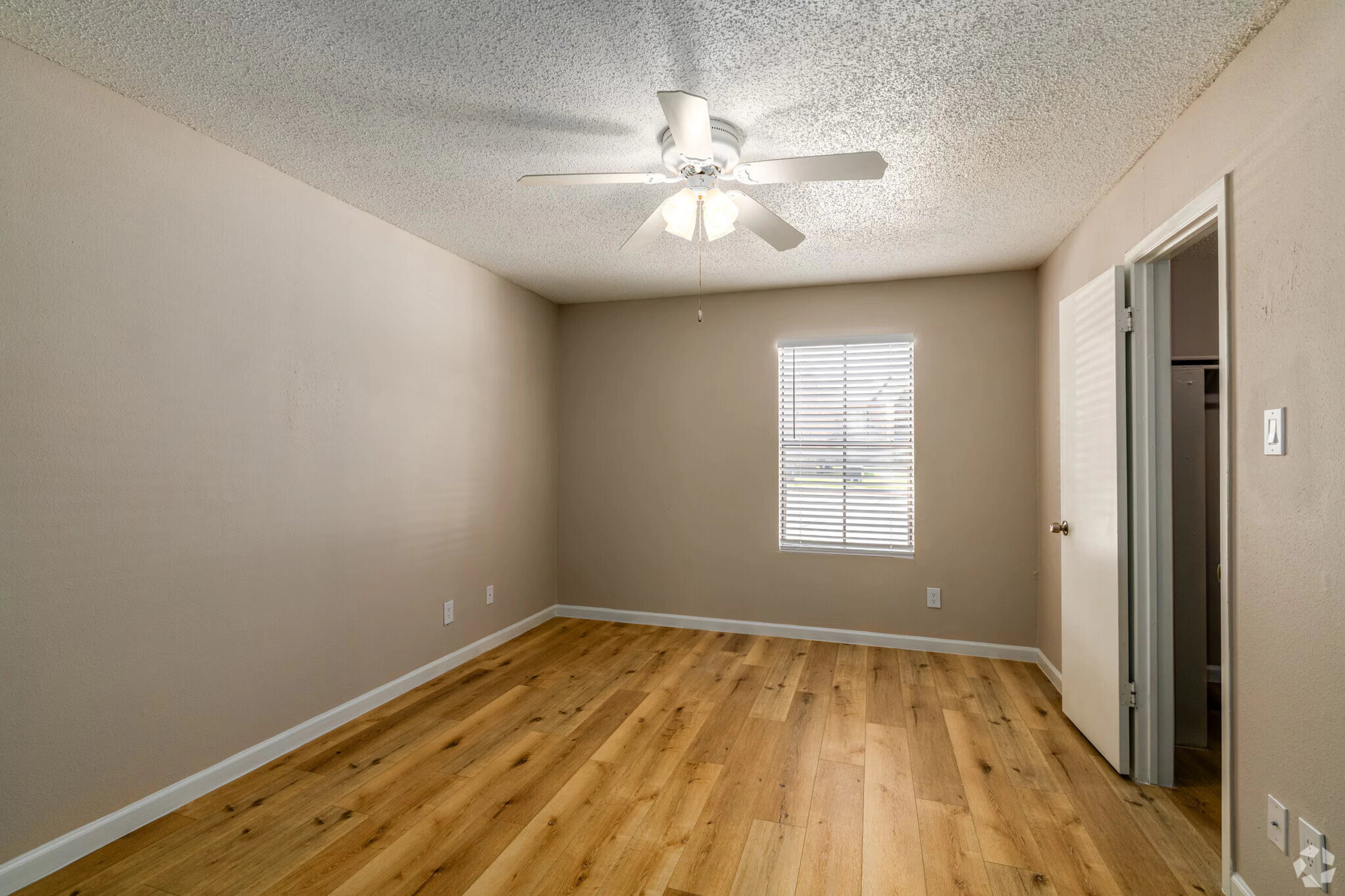 The Remington apartment interior in Killeen, TX.