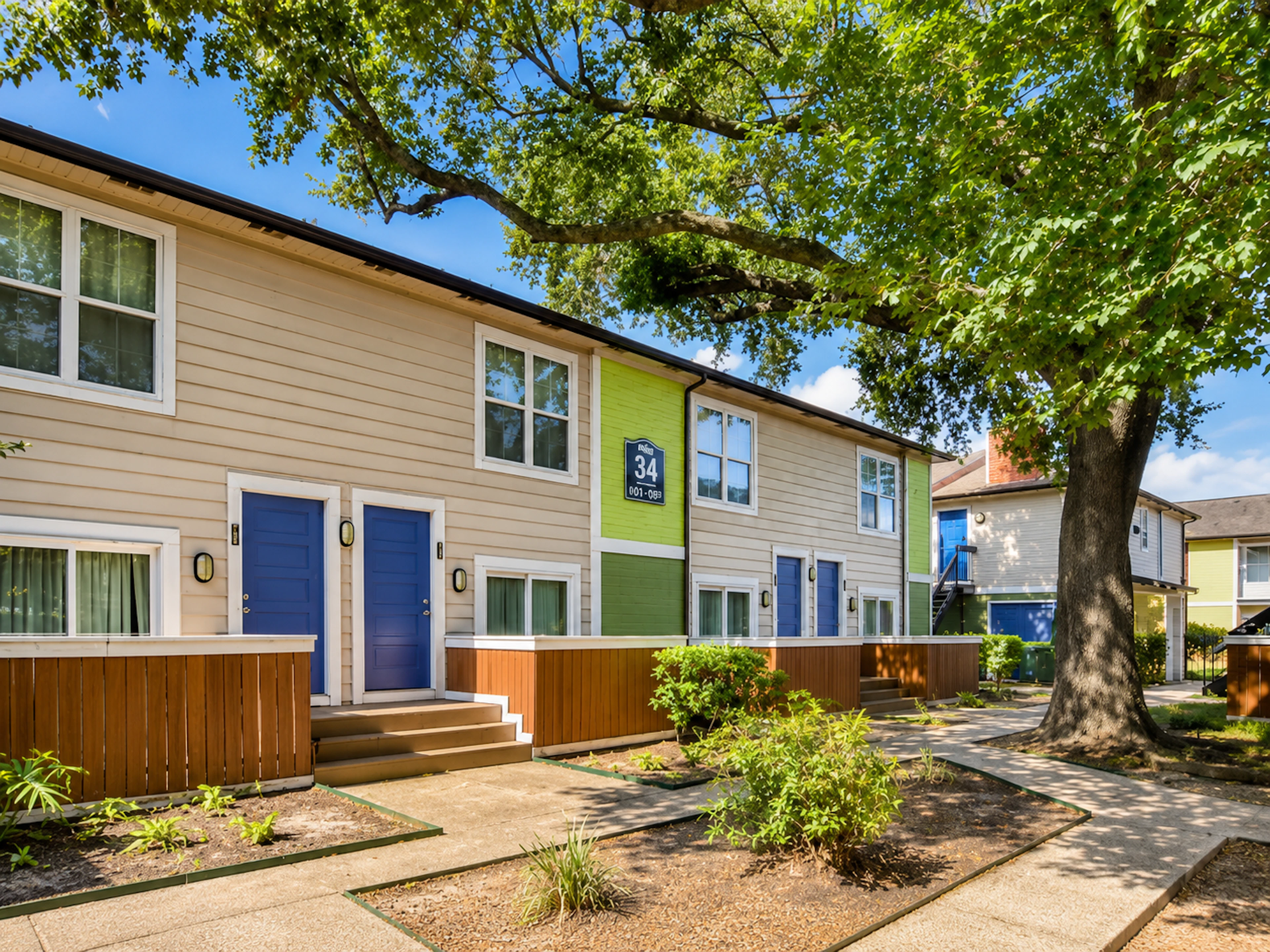 Walnut Creek community grounds in Houston, TX.