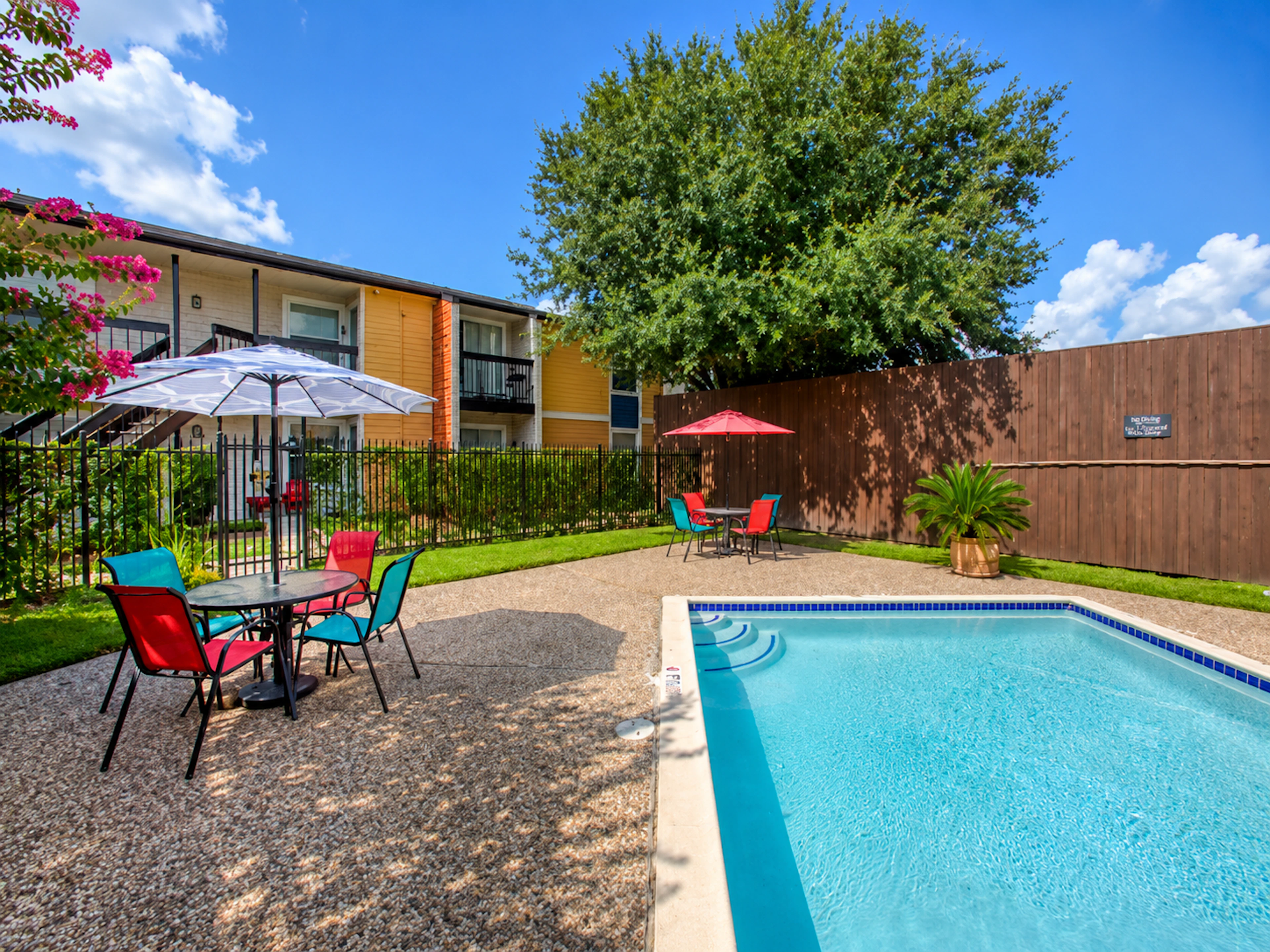 Walnut Creek community grounds in Houston, TX.