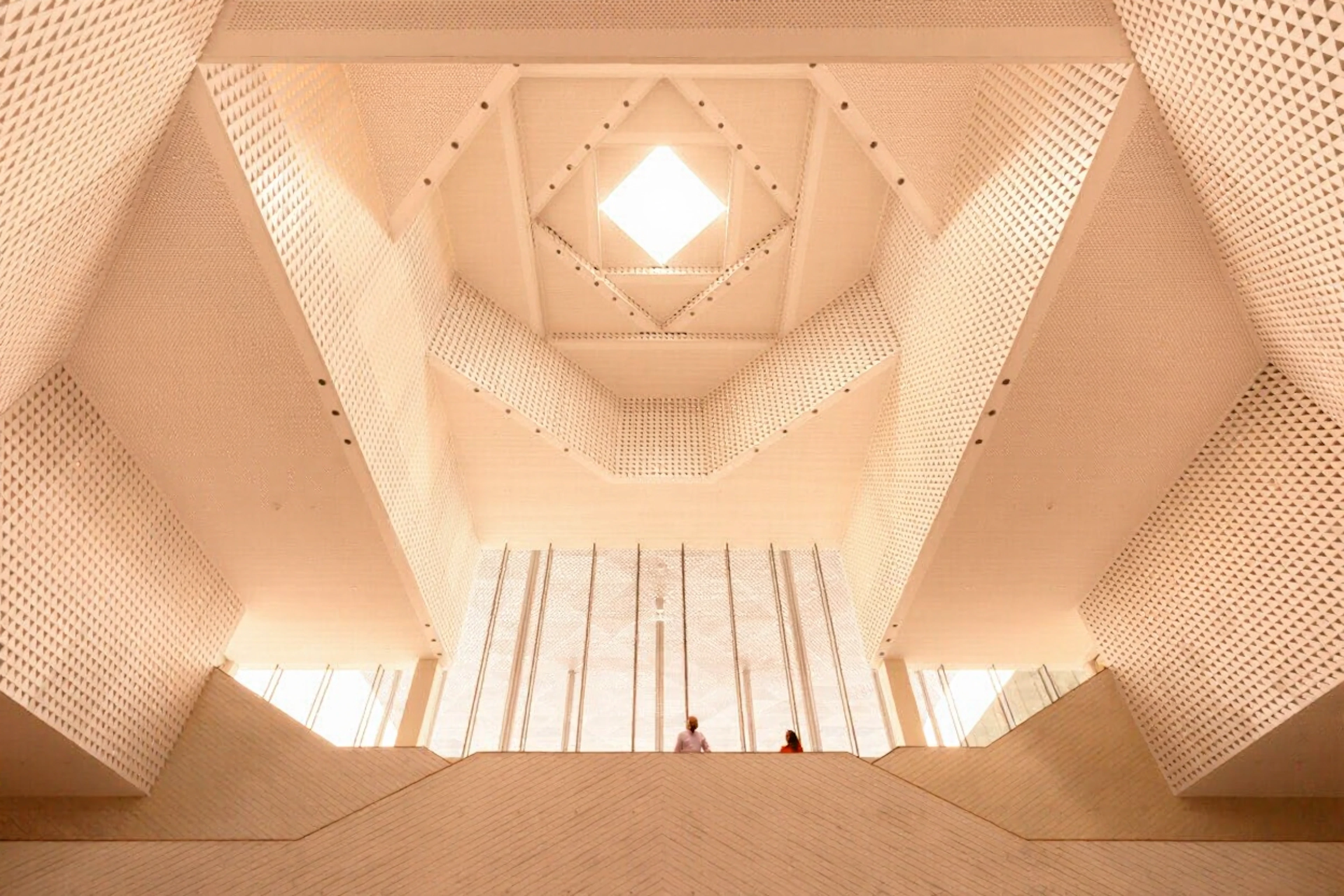Explore world-class art for free at the Ismaili Center Houston, a stunning cultural hub overlooking Buffalo Bayou Park.