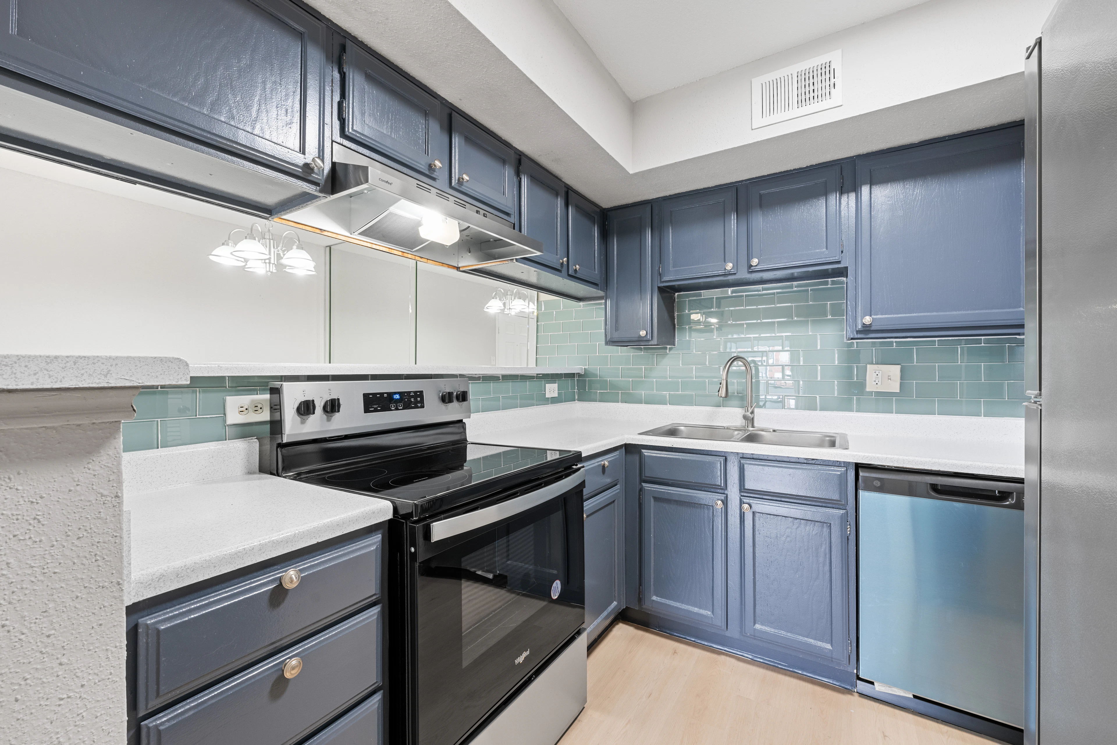 West Oaks Landing apartment interior.