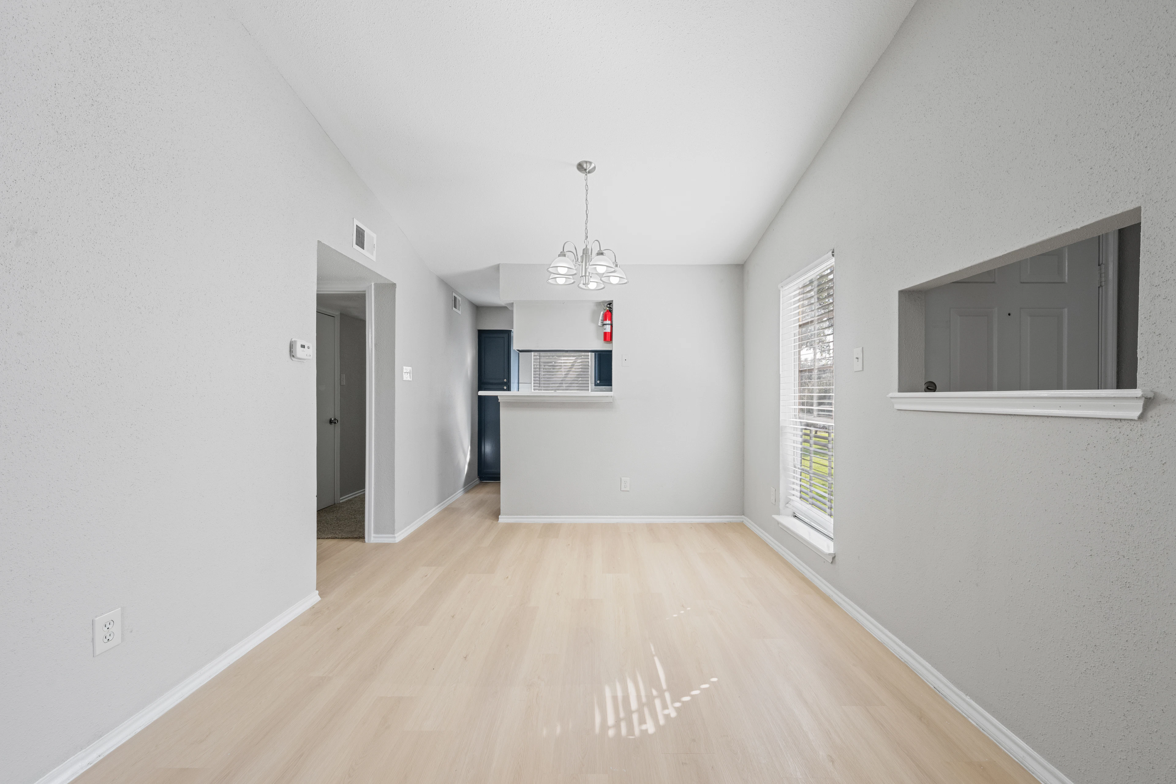 West Oaks Landing apartment interior.