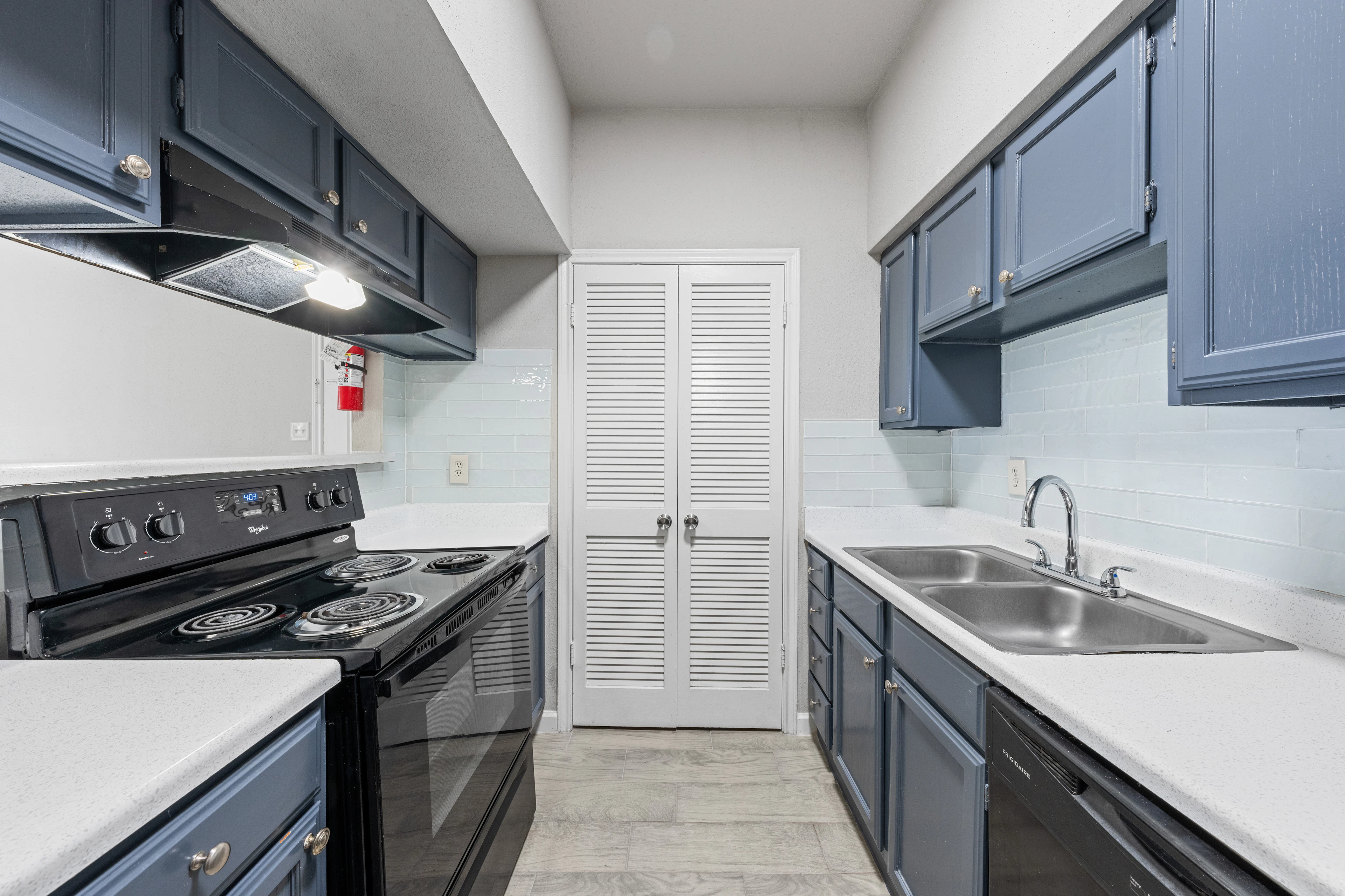 West Oaks Landing apartment interior.