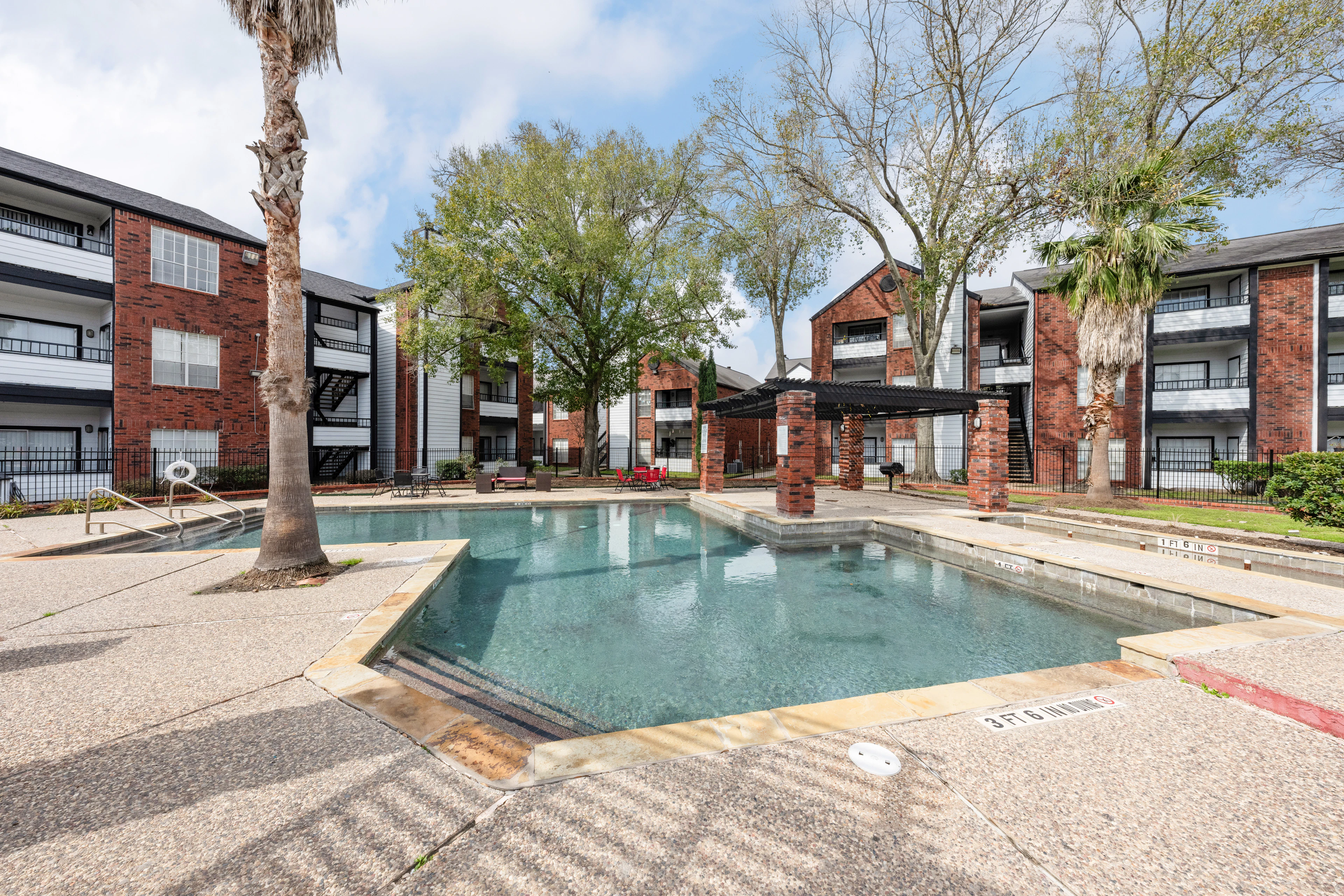 West Oaks Landing community spaces